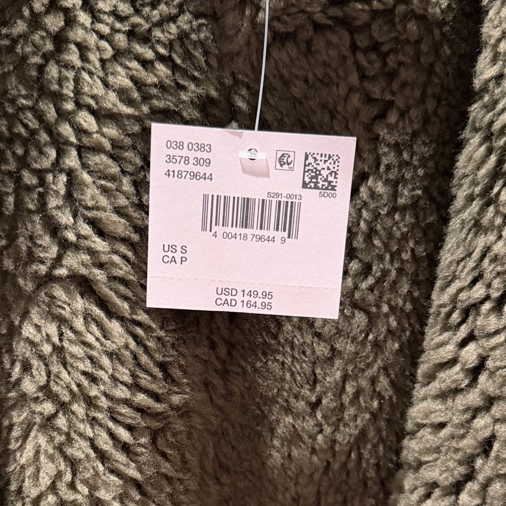 AE Oversized Shearling Jacket NWT - image 4